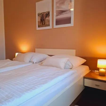 Bed & Breakfast Johnys Jungle 3*