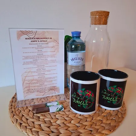 Nocleg ze śniadaniem Johnys Jungle